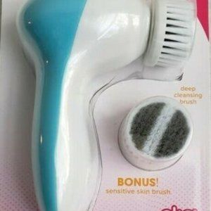 Clio Dual Speed Facial Cleansing System with Bonus Brush Head